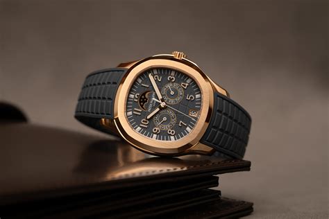 patek philippe aquanaut luce annual calendar rose gold 5261r-001|Patek Philippe aquanaut magazine.